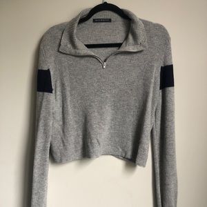 Brandy Melville sweater